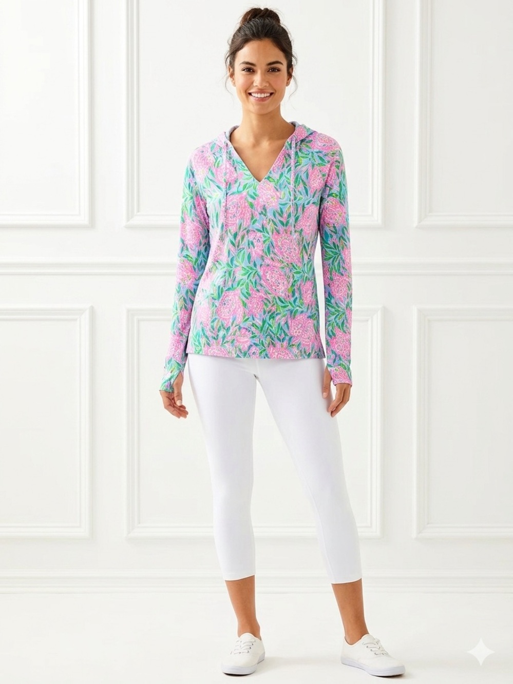 Lilly Pulitzer UPF 50+ Cassi Popover Frenchie Blue Turtley In Love size small